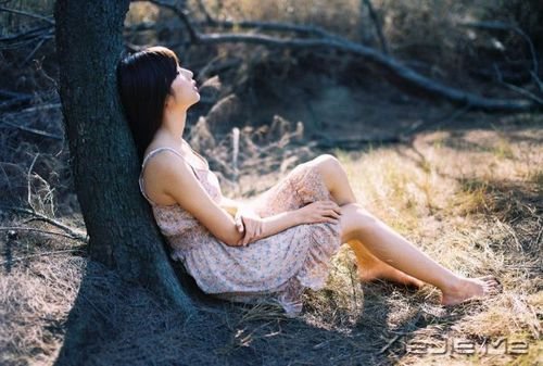 没人疼的孩子,始终要自己撑起一片天空 (4)