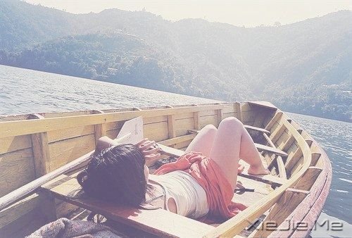 如果爱你是一场悲剧,那我今生注定一个人演戏 (5)